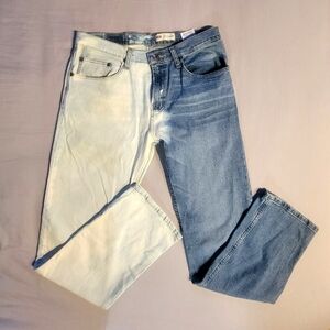Wrangler Men's Two-Tone Blue and White Washed Jeans 30x30